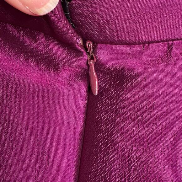 Vintage Badgley Mischka Two-Piece Satin Blend Magenta Blazer and Skirt Size 10 - Picture 5 of 13